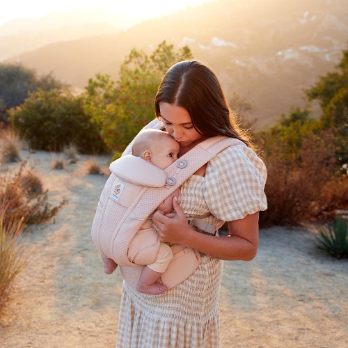 Portabebés Ergobaby para recién nacido y con toda posición de porteo