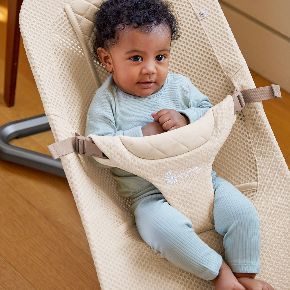 Mecedora Evolve Mesh por Ergobaby | Respirable y médicamente certificada