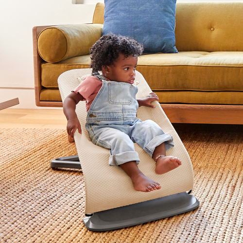 Mecedora Evolve Mesh por Ergobaby | Respirable y médicamente certificada